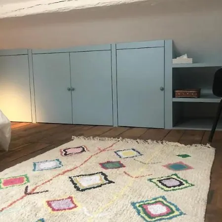 A Cote, C'est Aussi Chez Vous *